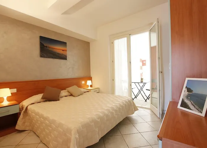 I Principi Del Conero 2 * Sirolo